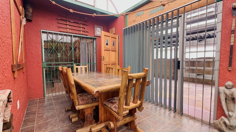 5 Bedroom Property for Sale in Dalpark Gauteng
