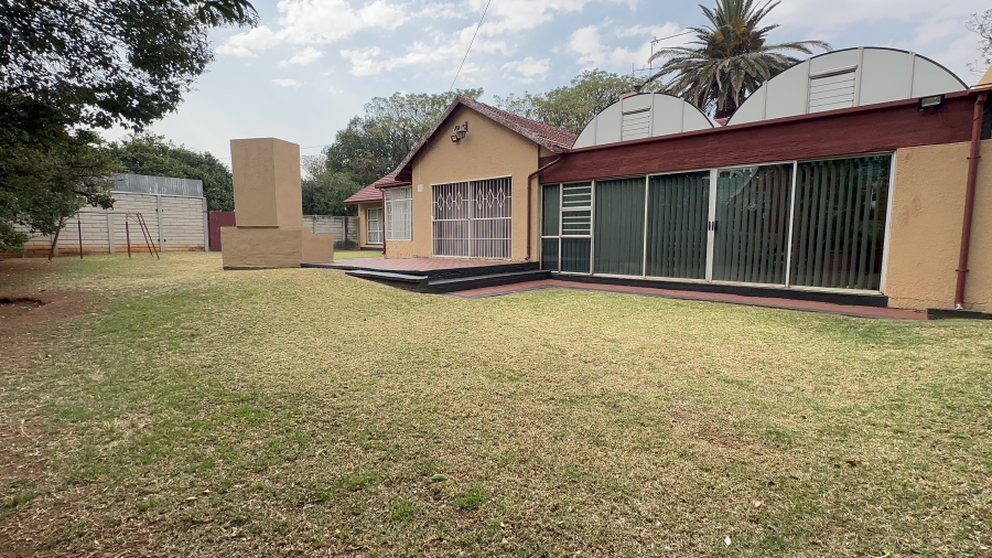 5 Bedroom Property for Sale in Dalpark Gauteng
