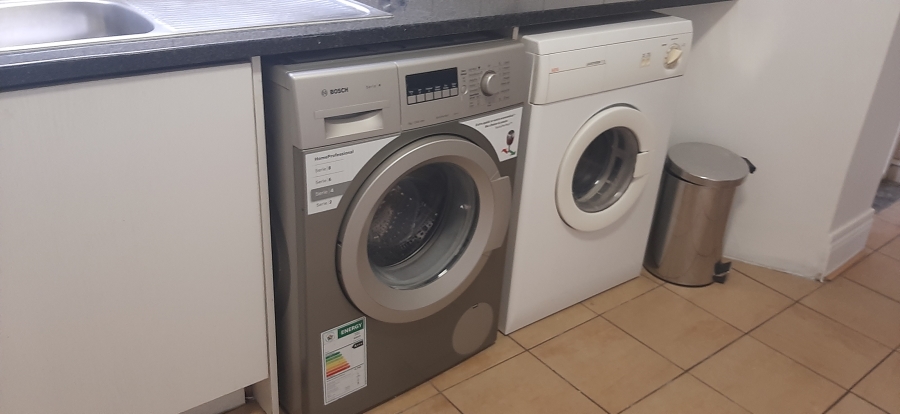 To Let 3 Bedroom Property for Rent in Morningside Gauteng