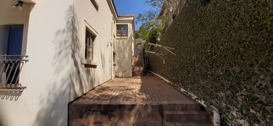 To Let 3 Bedroom Property for Rent in Waterkloof Ridge Gauteng