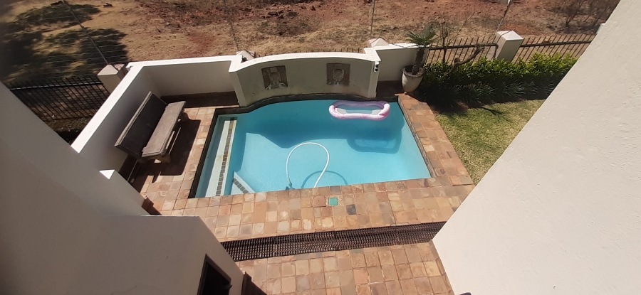 To Let 3 Bedroom Property for Rent in Waterkloof Ridge Gauteng