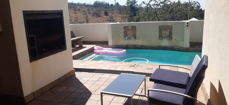 To Let 3 Bedroom Property for Rent in Waterkloof Ridge Gauteng