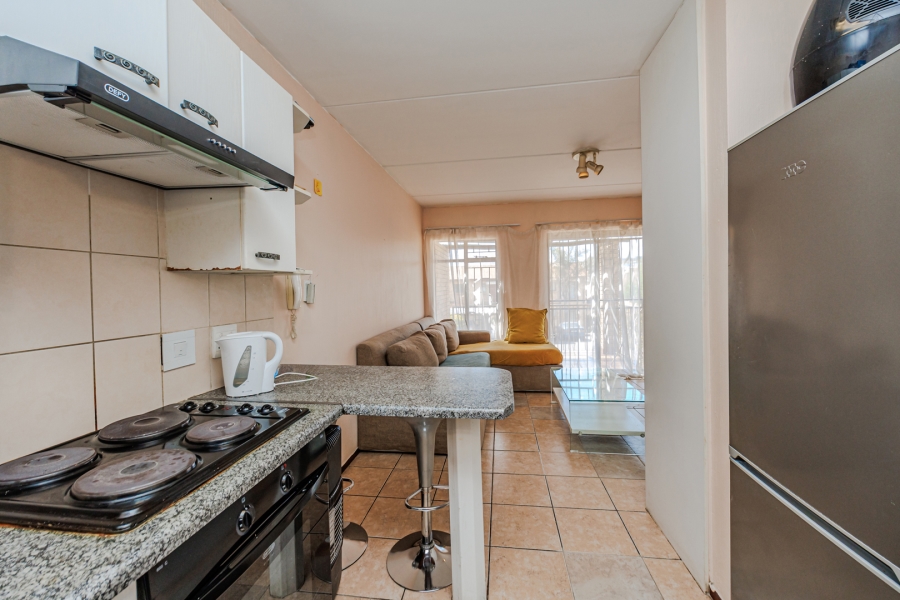 2 Bedroom Property for Sale in Honeydew Grove Gauteng