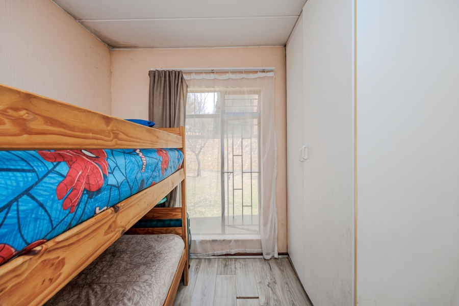 2 Bedroom Property for Sale in Honeydew Grove Gauteng