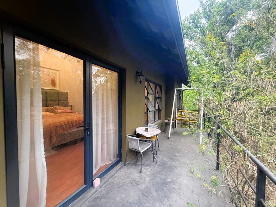 3 Bedroom Property for Sale in Wendywood Gauteng