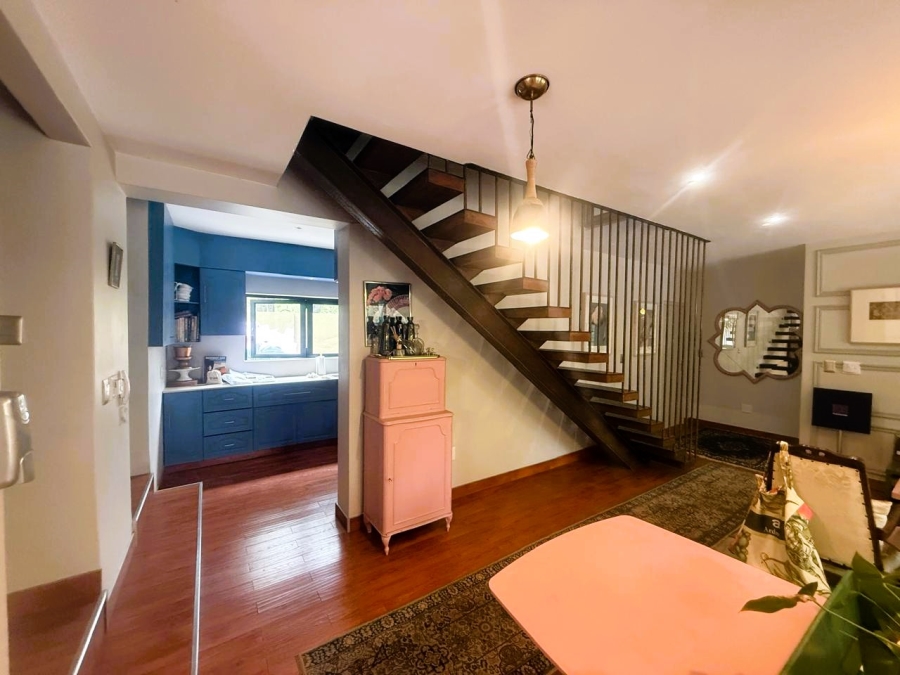3 Bedroom Property for Sale in Wendywood Gauteng