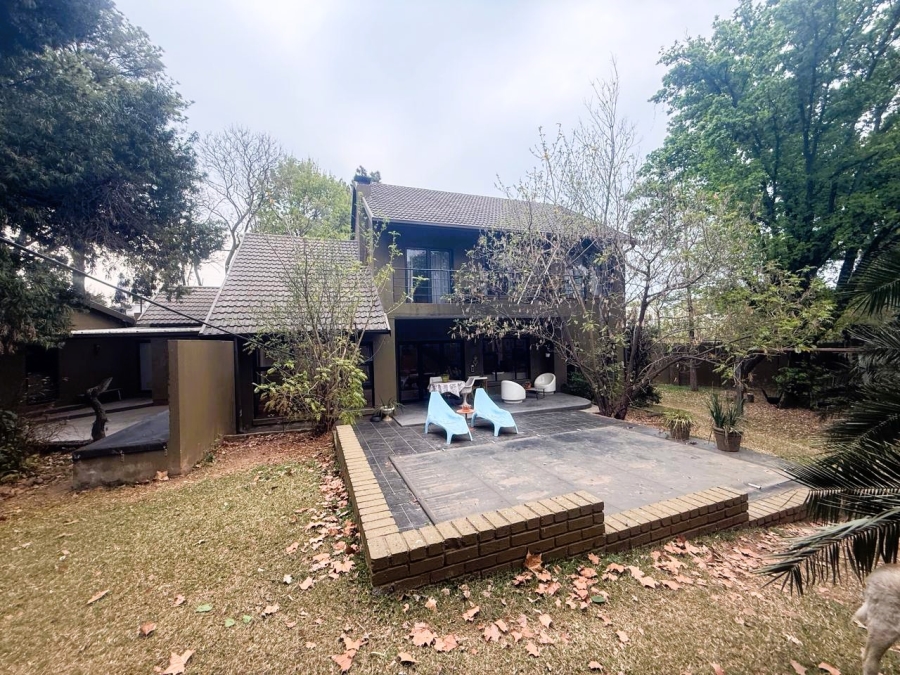 3 Bedroom Property for Sale in Wendywood Gauteng