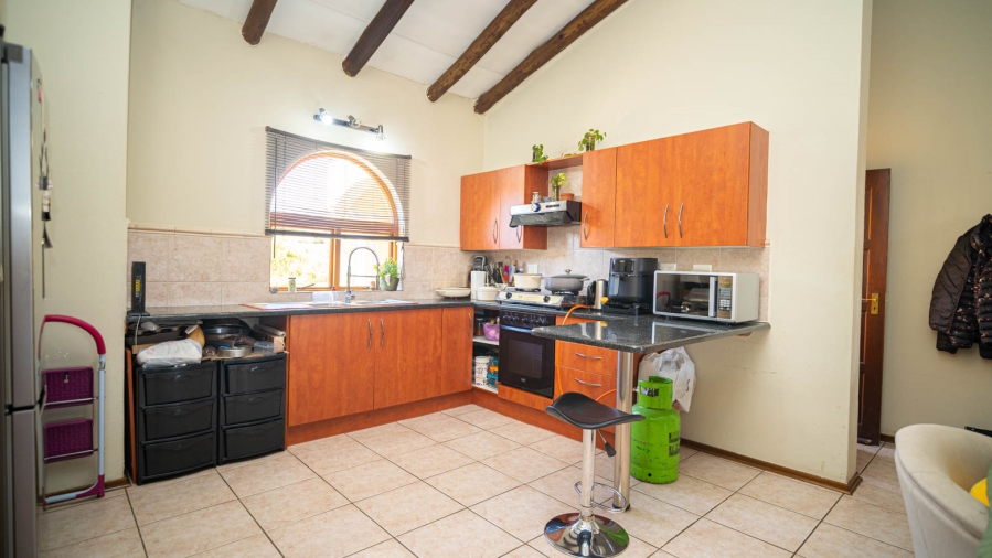 To Let 2 Bedroom Property for Rent in North Riding Gauteng