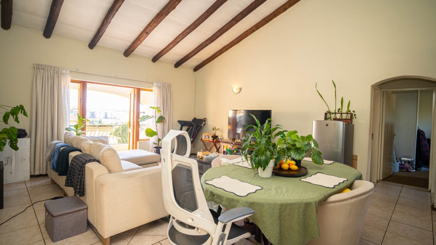 To Let 2 Bedroom Property for Rent in North Riding Gauteng
