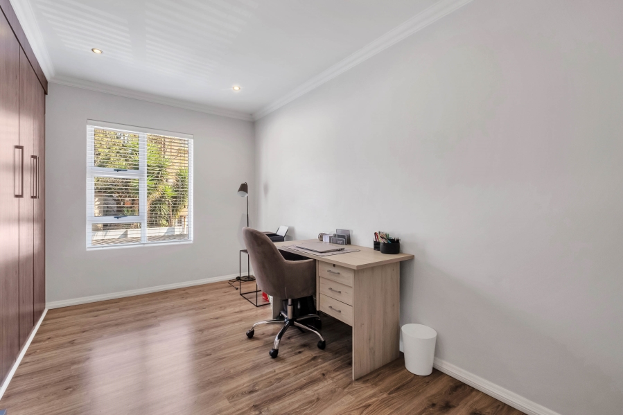 3 Bedroom Property for Sale in Victory Park Gauteng