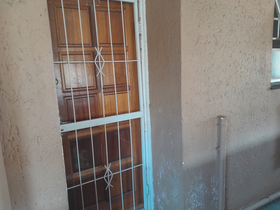 3 Bedroom Property for Sale in Alan Manor Gauteng