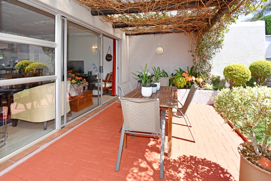 2 Bedroom Property for Sale in Kelland Gauteng