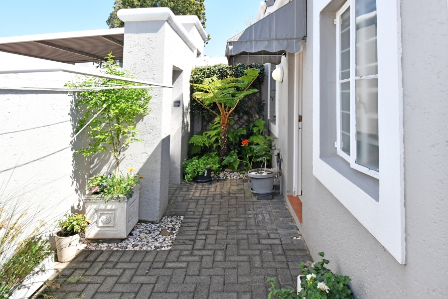 2 Bedroom Property for Sale in Kelland Gauteng