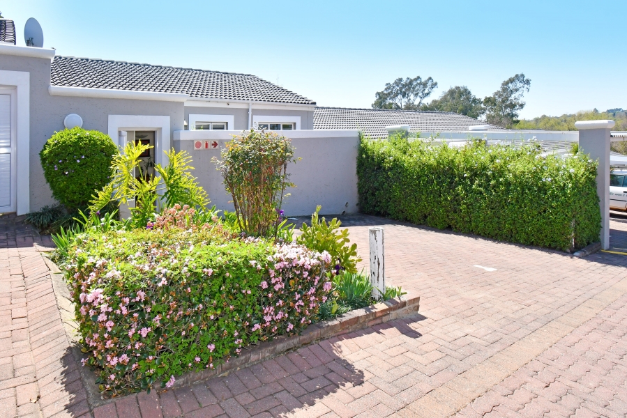 2 Bedroom Property for Sale in Kelland Gauteng