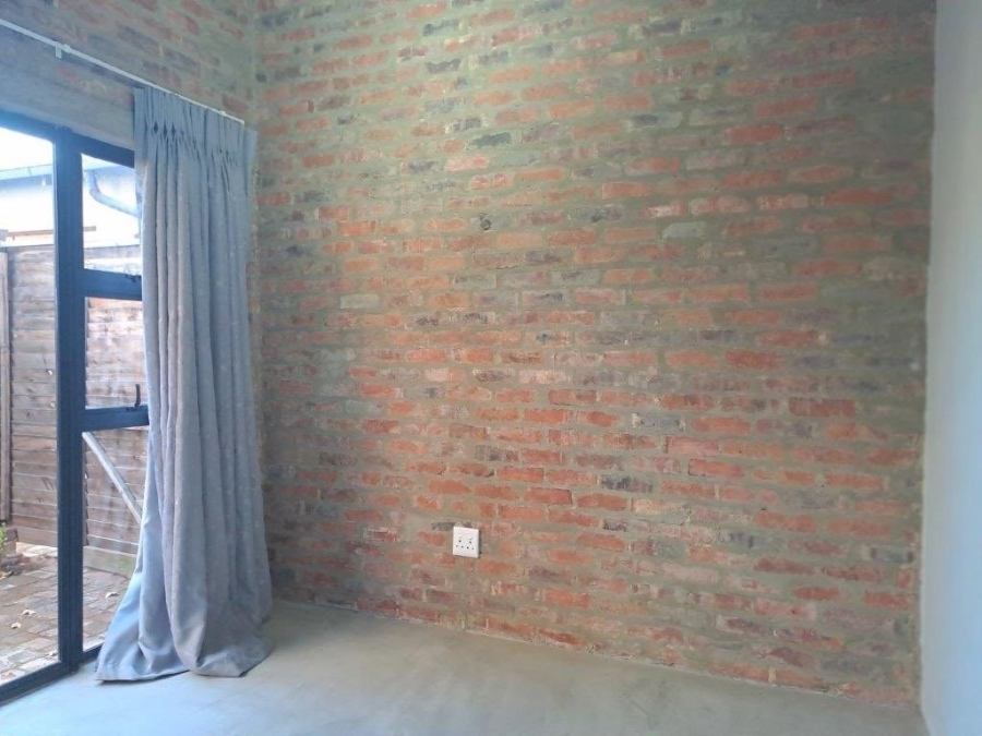 To Let 1 Bedroom Property for Rent in Sydenham Gauteng