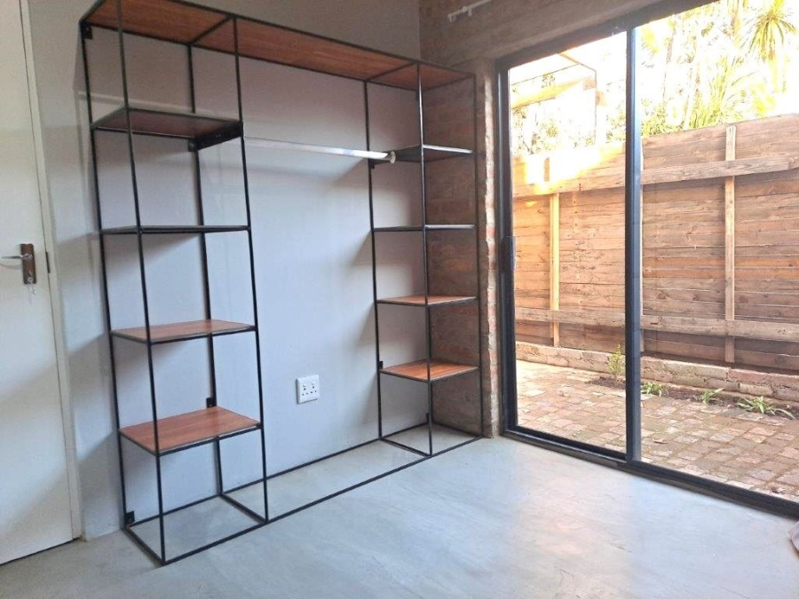 To Let 1 Bedroom Property for Rent in Sydenham Gauteng