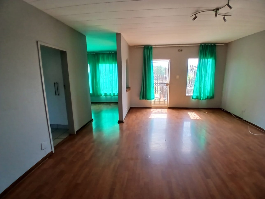 3 Bedroom Property for Sale in Birch Acres Gauteng