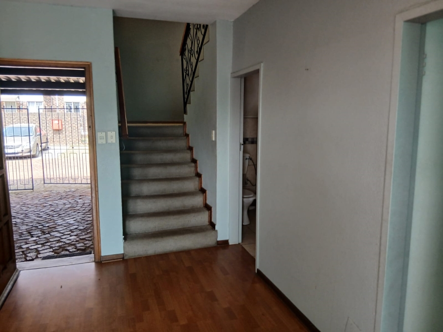 3 Bedroom Property for Sale in Birch Acres Gauteng