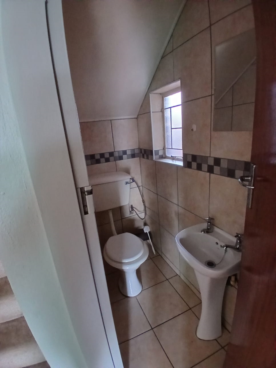 3 Bedroom Property for Sale in Birch Acres Gauteng