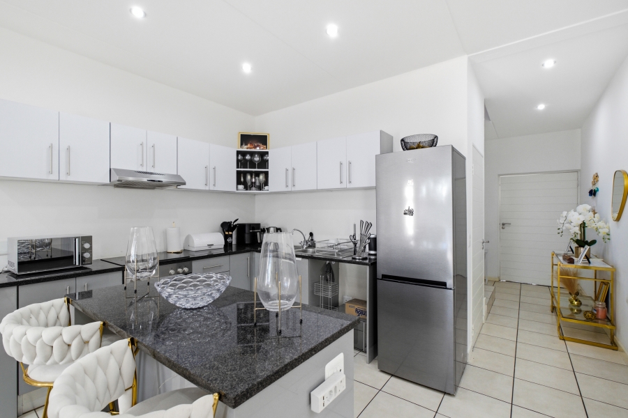 3 Bedroom Property for Sale in Bryanston Gauteng