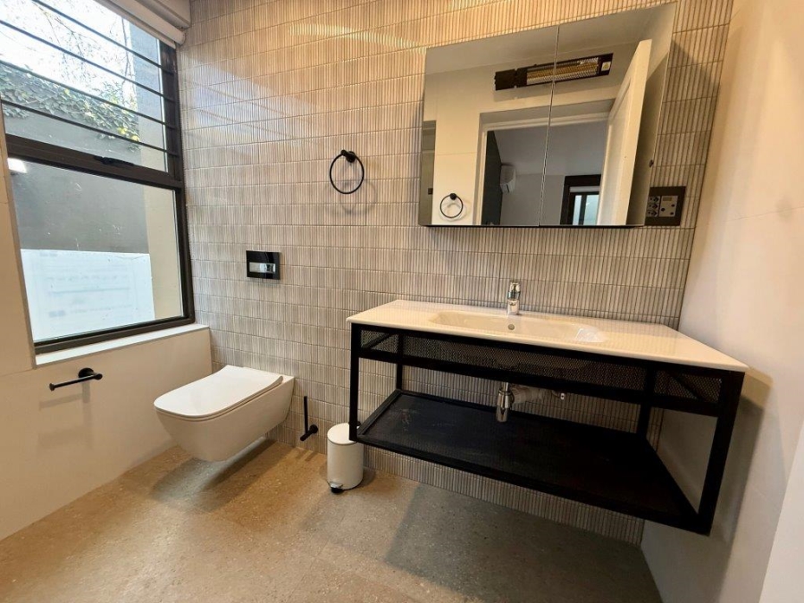 To Let 1 Bedroom Property for Rent in Dunkeld Gauteng