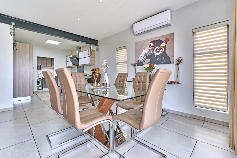 3 Bedroom Property for Sale in Crowthorne AH Gauteng