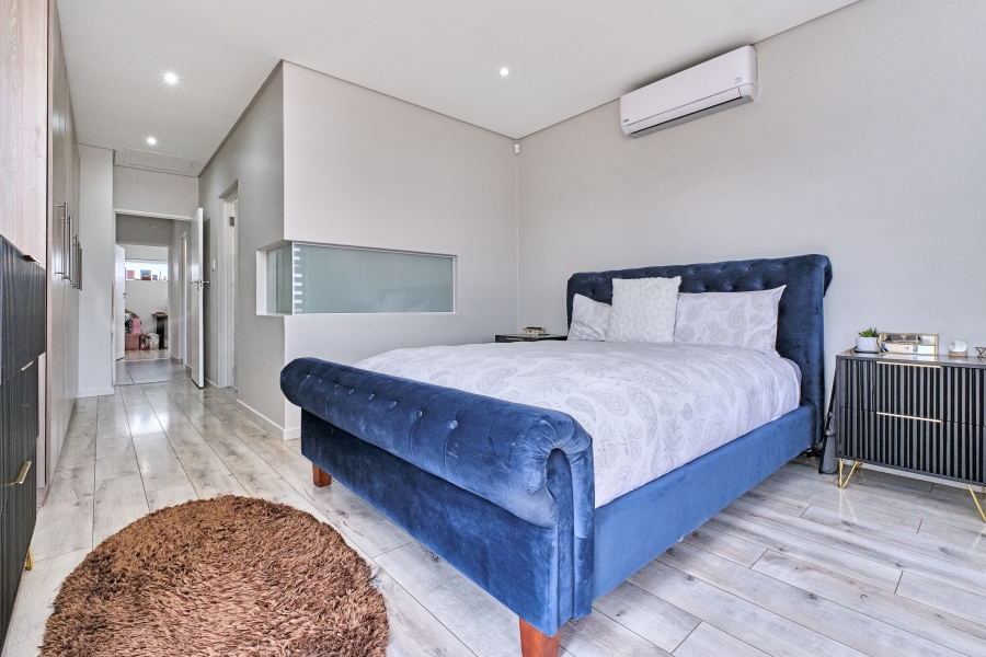 3 Bedroom Property for Sale in Crowthorne AH Gauteng