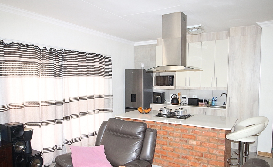 3 Bedroom Property for Sale in Pomona Gauteng