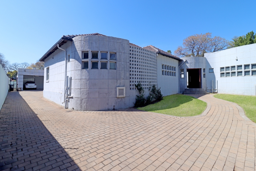To Let 3 Bedroom Property for Rent in Greenside Gauteng