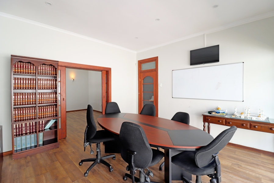 To Let 3 Bedroom Property for Rent in Greenside Gauteng