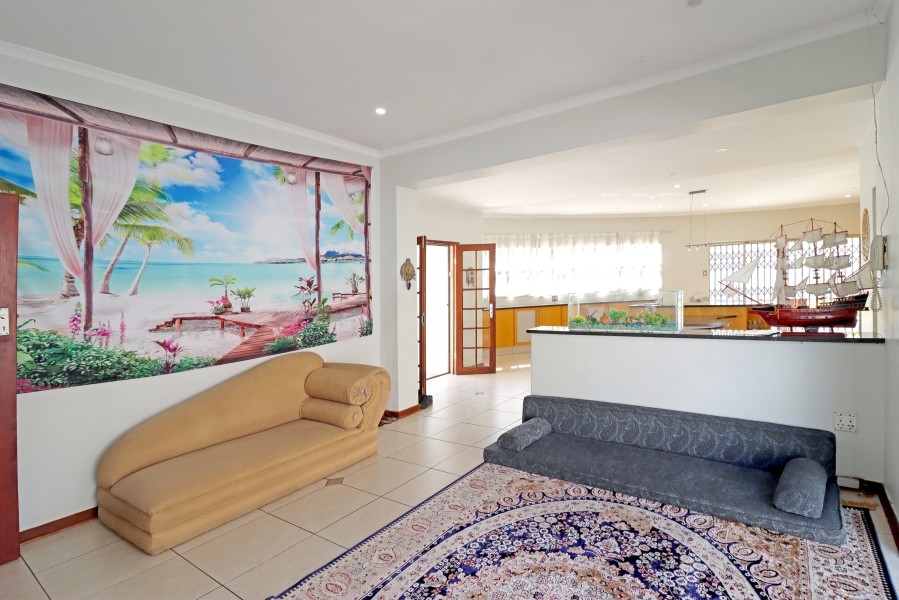 To Let 3 Bedroom Property for Rent in Greenside Gauteng