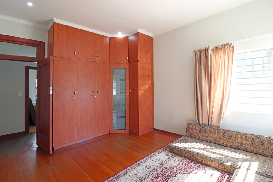 To Let 3 Bedroom Property for Rent in Greenside Gauteng