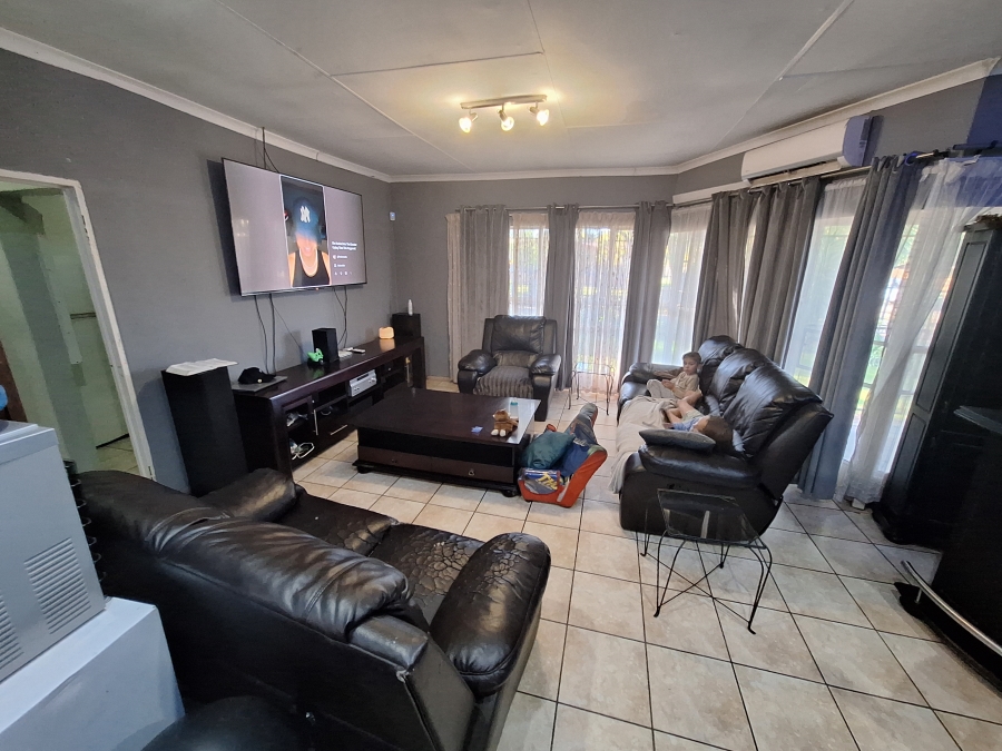 3 Bedroom Property for Sale in Vanderbijlpark SE 1 Gauteng