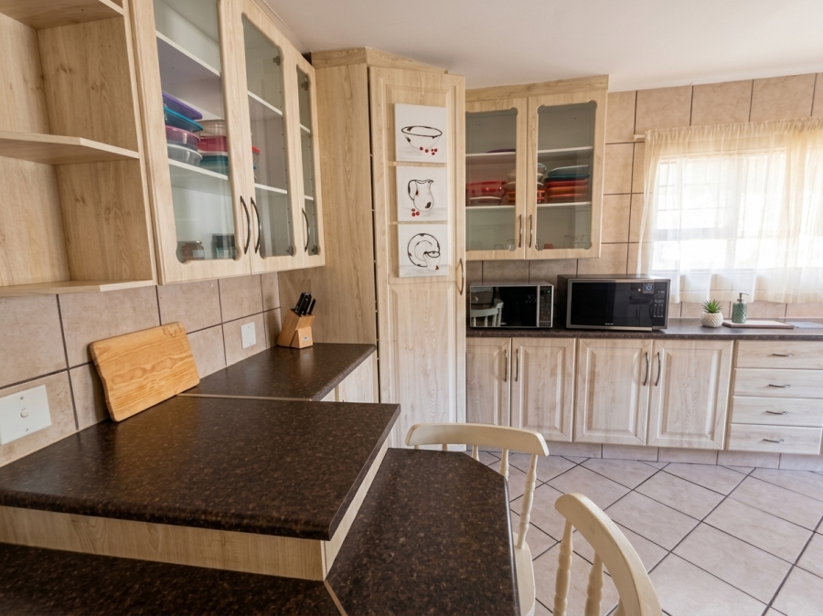 To Let 3 Bedroom Property for Rent in Arcon Park Gauteng