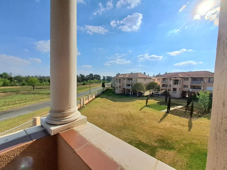 To Let 3 Bedroom Property for Rent in Three Rivers Proper Gauteng