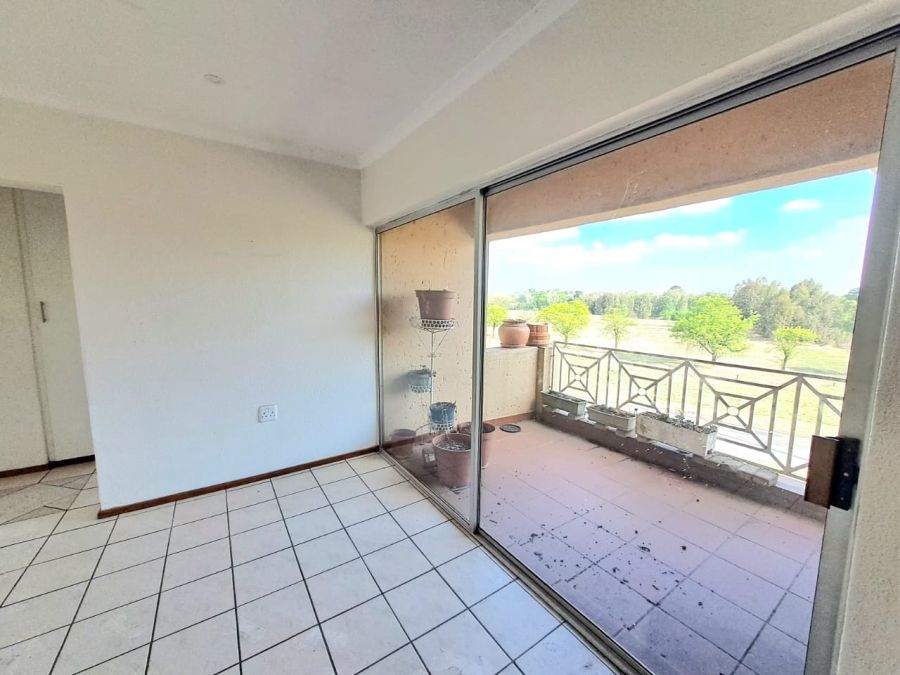 To Let 3 Bedroom Property for Rent in Three Rivers Proper Gauteng