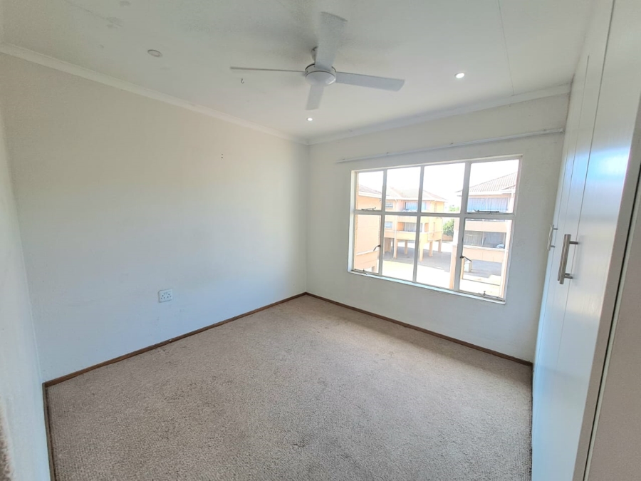 To Let 3 Bedroom Property for Rent in Three Rivers Proper Gauteng