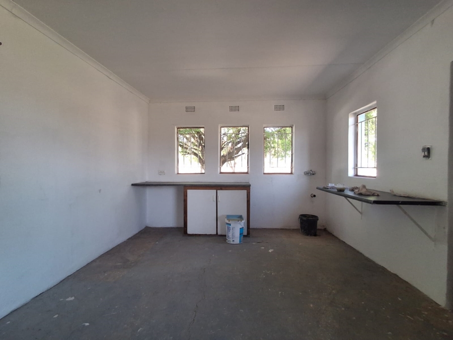 4 Bedroom Property for Sale in Rosashof Gauteng