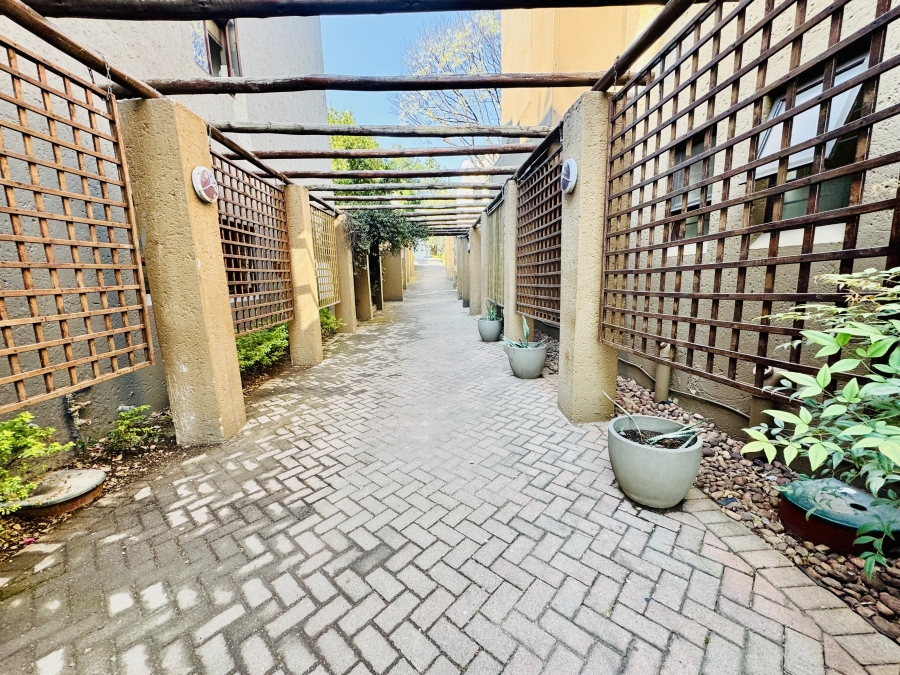 2 Bedroom Property for Sale in Jukskei Park Gauteng