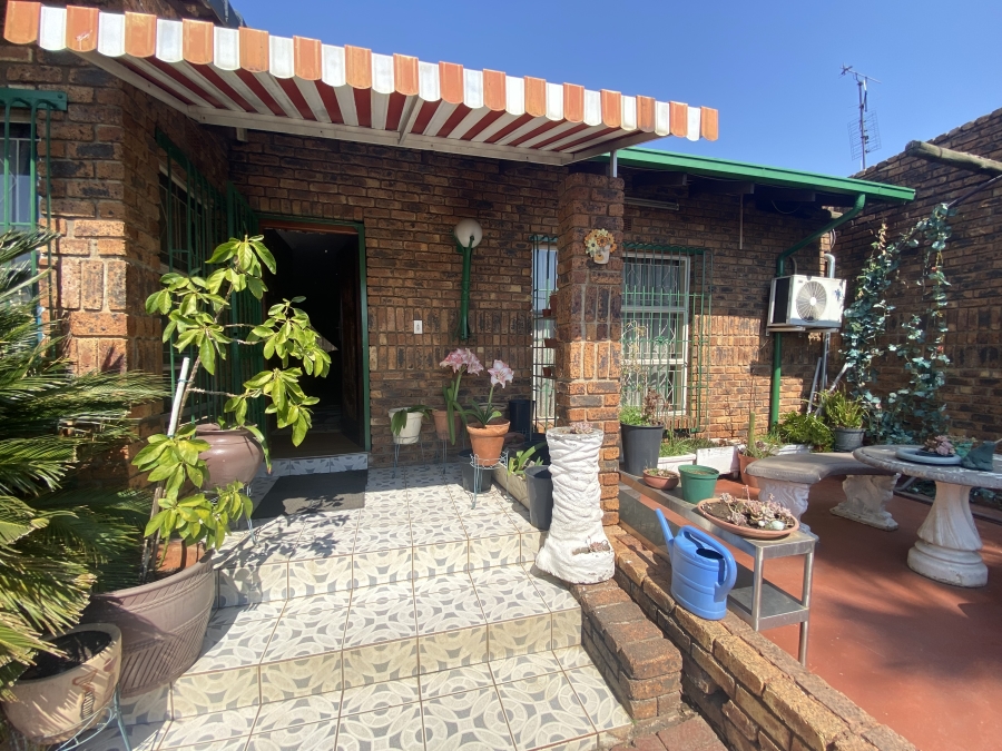 3 Bedroom Property for Sale in  Dalpark Ext 11 Gauteng