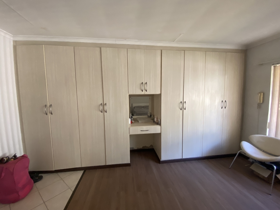 3 Bedroom Property for Sale in Parkrand Gauteng