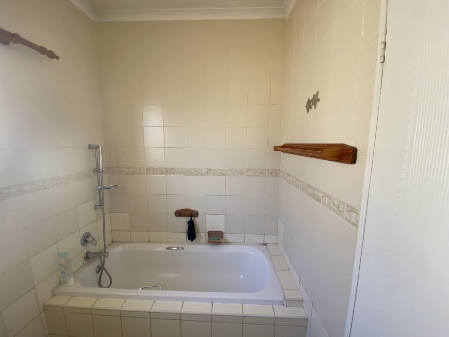3 Bedroom Property for Sale in Parkrand Gauteng