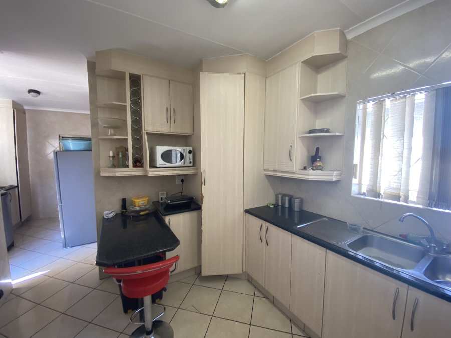 3 Bedroom Property for Sale in Parkrand Gauteng