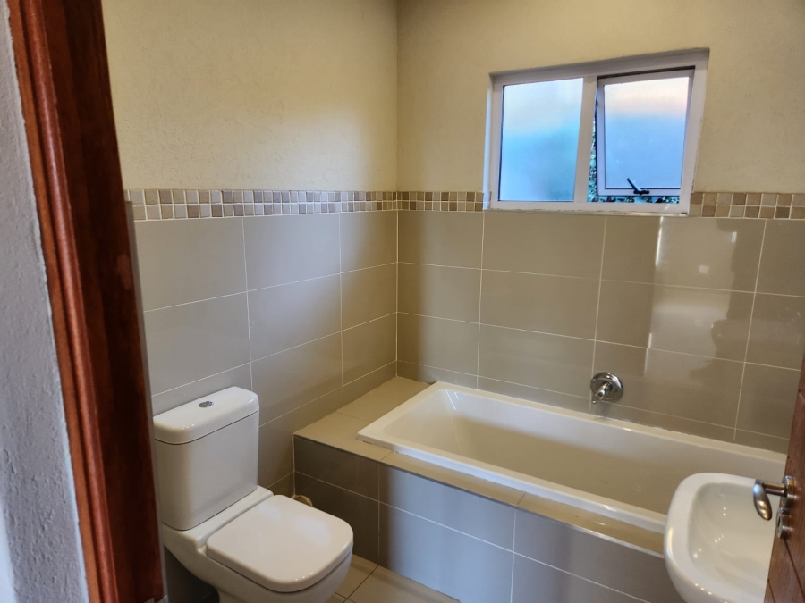 To Let 2 Bedroom Property for Rent in Wendywood Gauteng