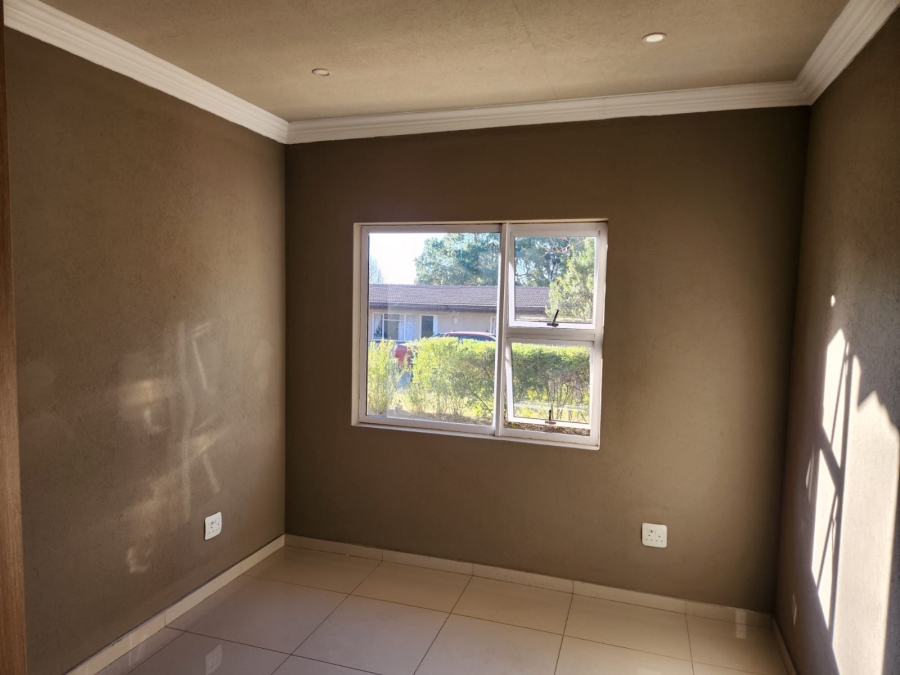 To Let 2 Bedroom Property for Rent in Wendywood Gauteng