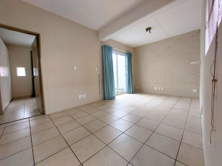 1 Bedroom Property for Sale in Houghton Estate Gauteng
