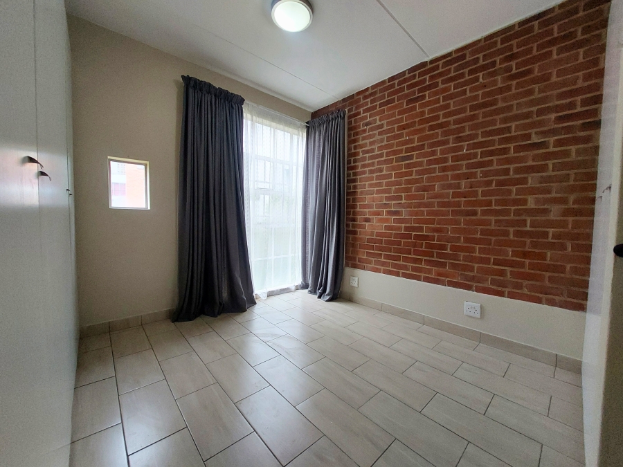1 Bedroom Property for Sale in Houghton Estate Gauteng