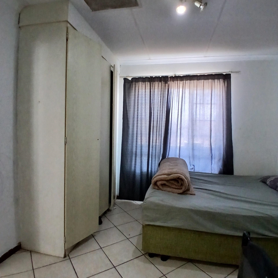 1 Bedroom Property for Sale in The Orchards Gauteng