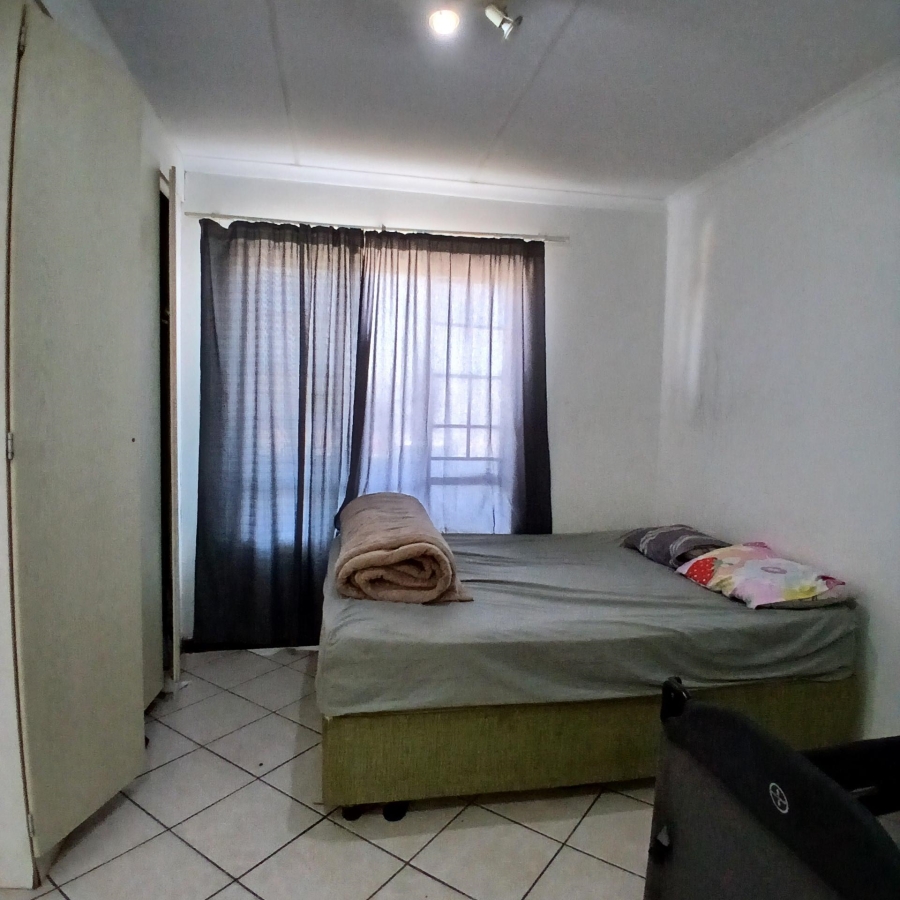 1 Bedroom Property for Sale in The Orchards Gauteng