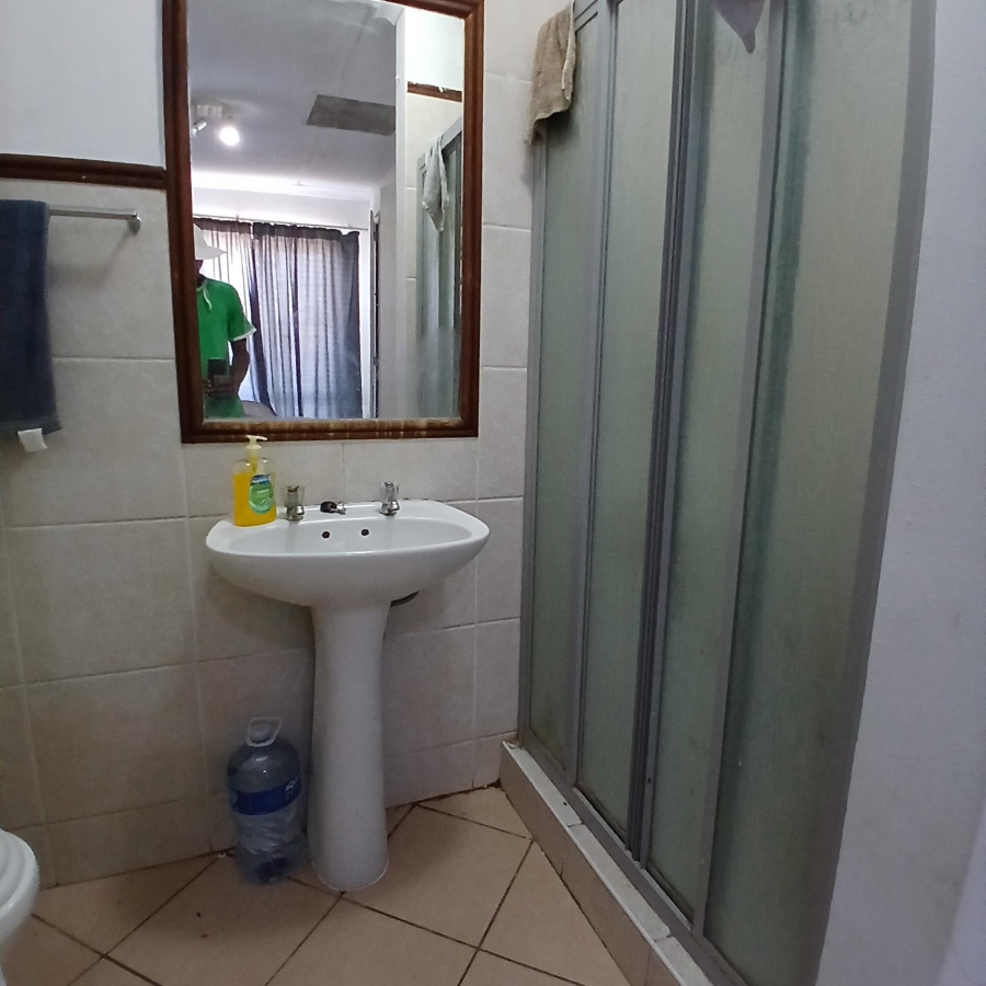 1 Bedroom Property for Sale in The Orchards Gauteng